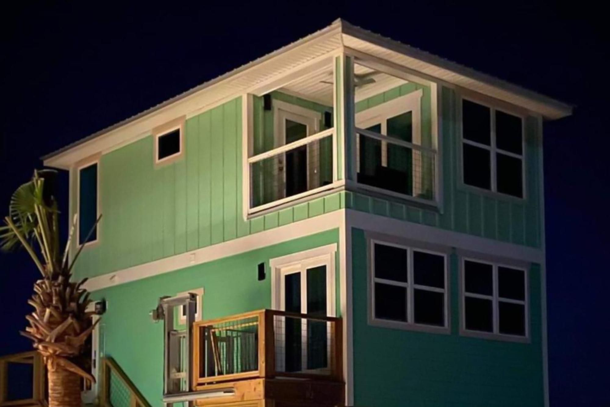 Cornerstone Beachside